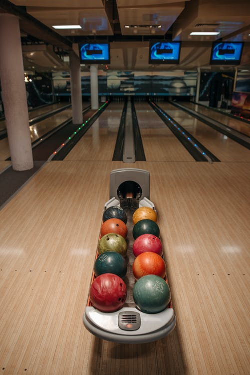 how much does it cost to put a bowling alley in your house
